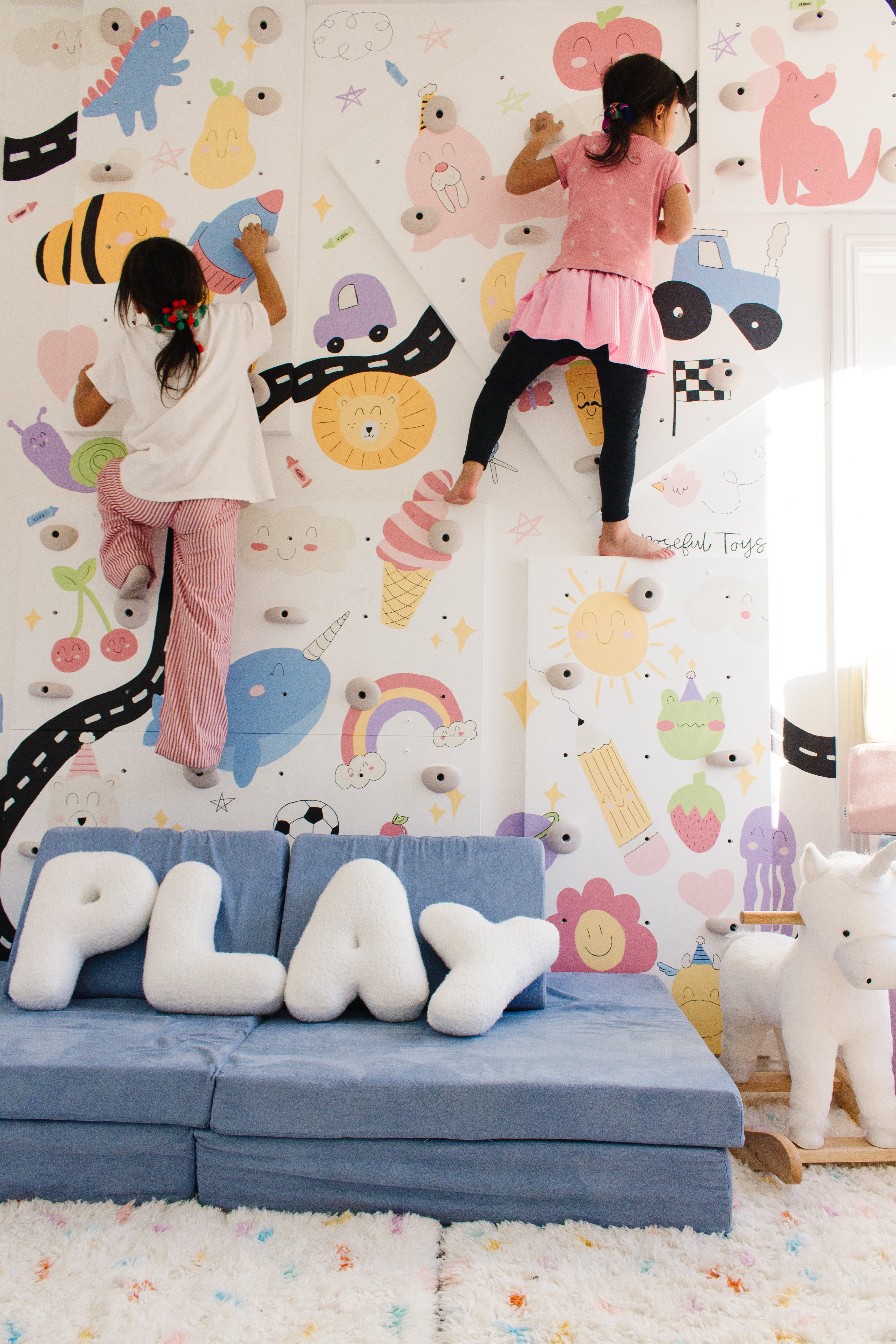 Colorful Gallery – Tree Frog Play